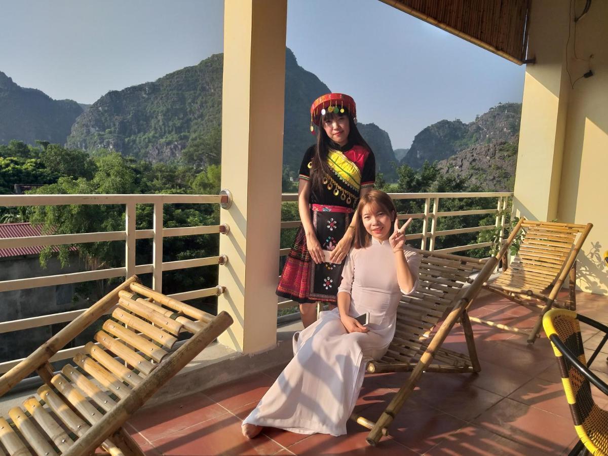 ฮัง มัว เซ็นทรัล โฮมสเตย์ นิญบิ่ญ ภายนอก รูปภาพ